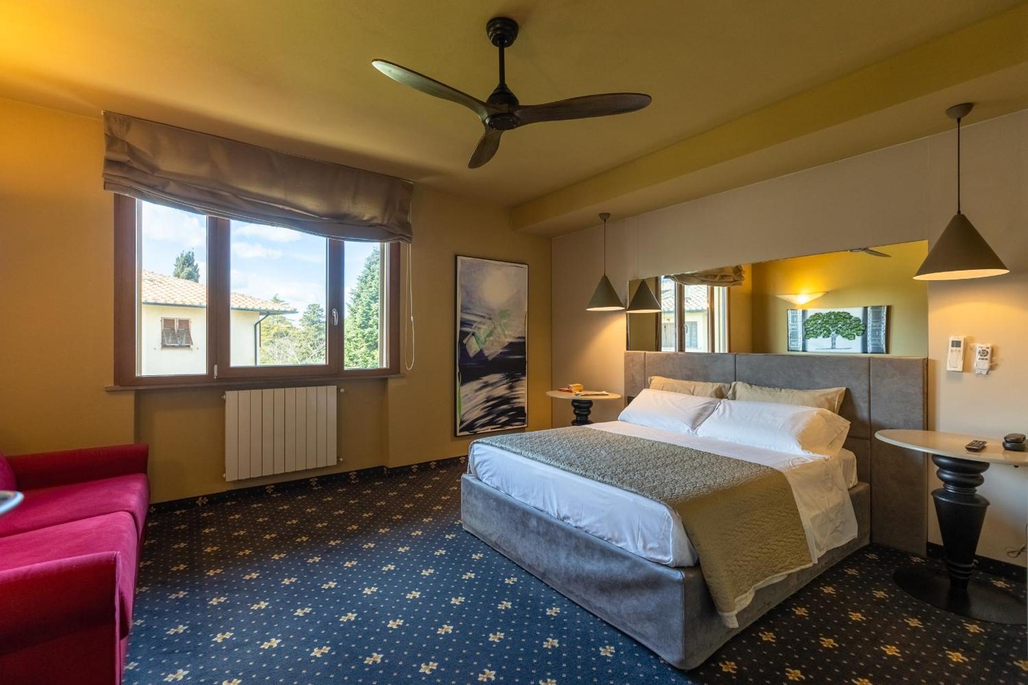 Holiday Rooms Antica Badia ヴォルテッラ エクステリア 写真