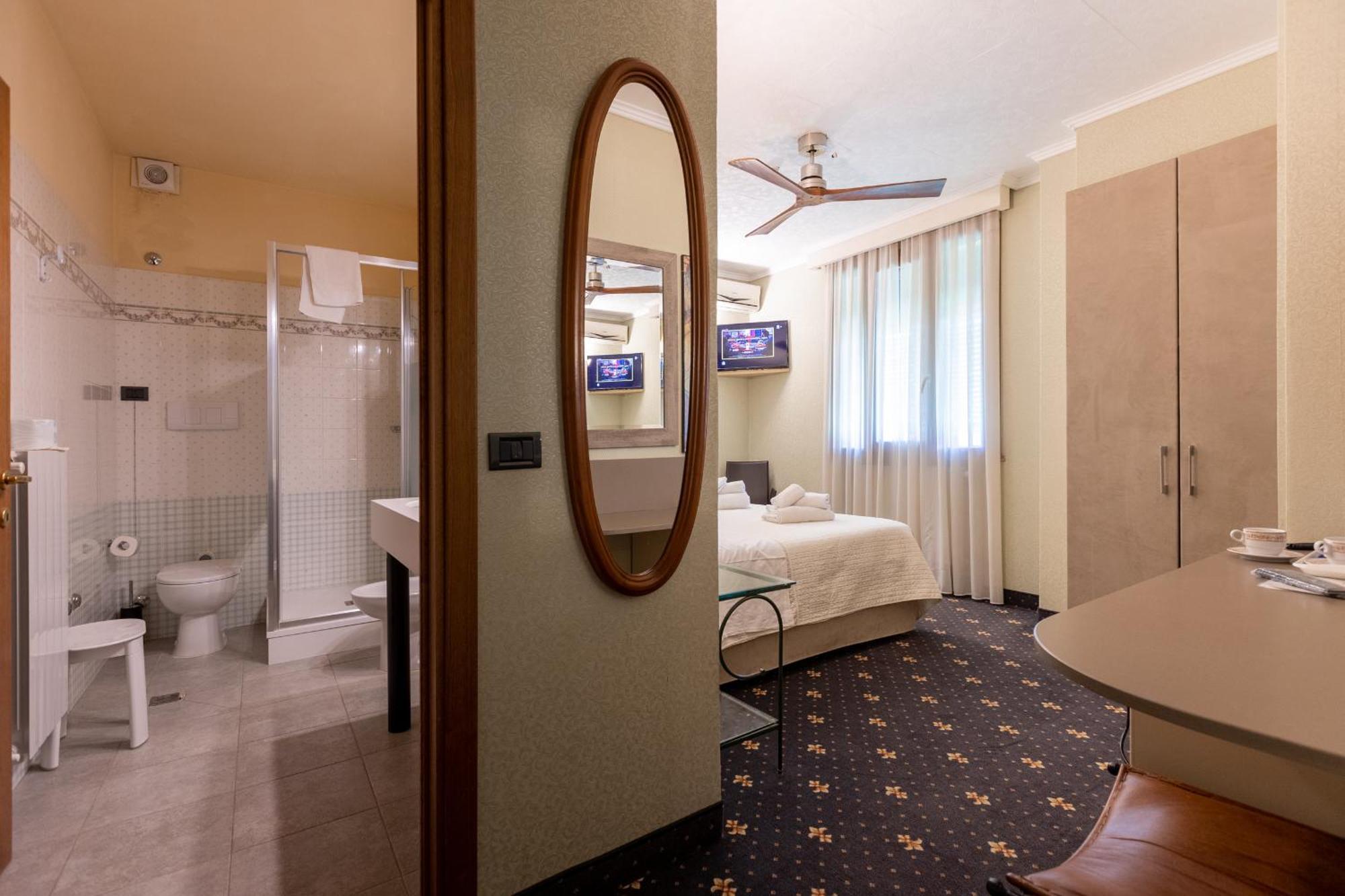 Holiday Rooms Antica Badia ヴォルテッラ エクステリア 写真