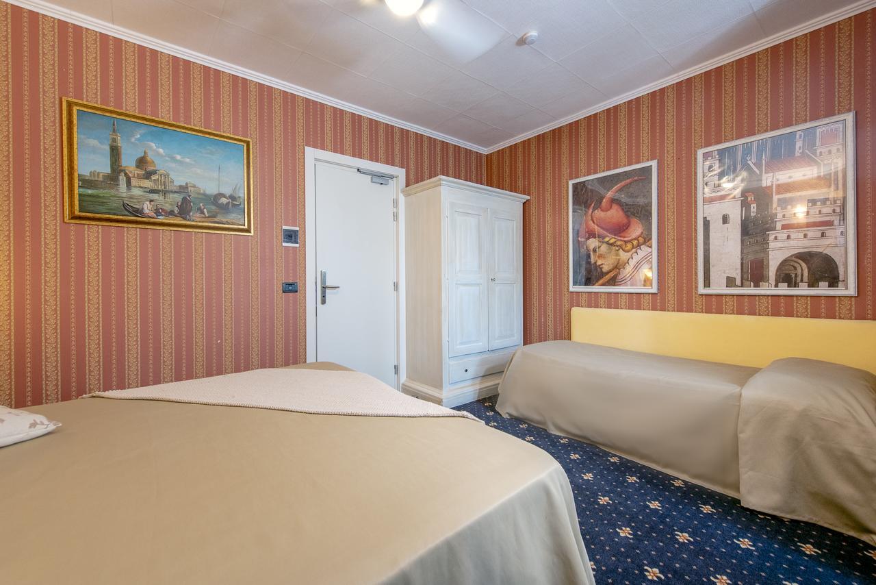 Holiday Rooms Antica Badia ヴォルテッラ エクステリア 写真